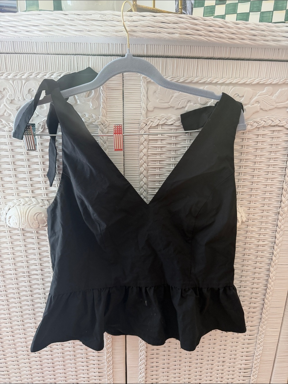 Black Women's V-Neck Tie-Shoulder Peplum Tank Top FLAW